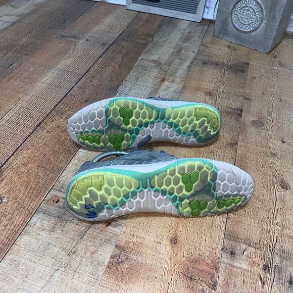 Nike Womens Flex Fury Running Shoes Gray 705299-010 Low Top 2015 Lace Up Mesh - Picture 6 of 12